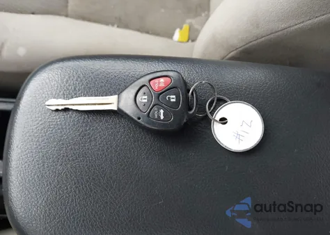 2013 Toyota Corolla Le из США, поврежденный, VIN 2T1BU4EEXDCO37920